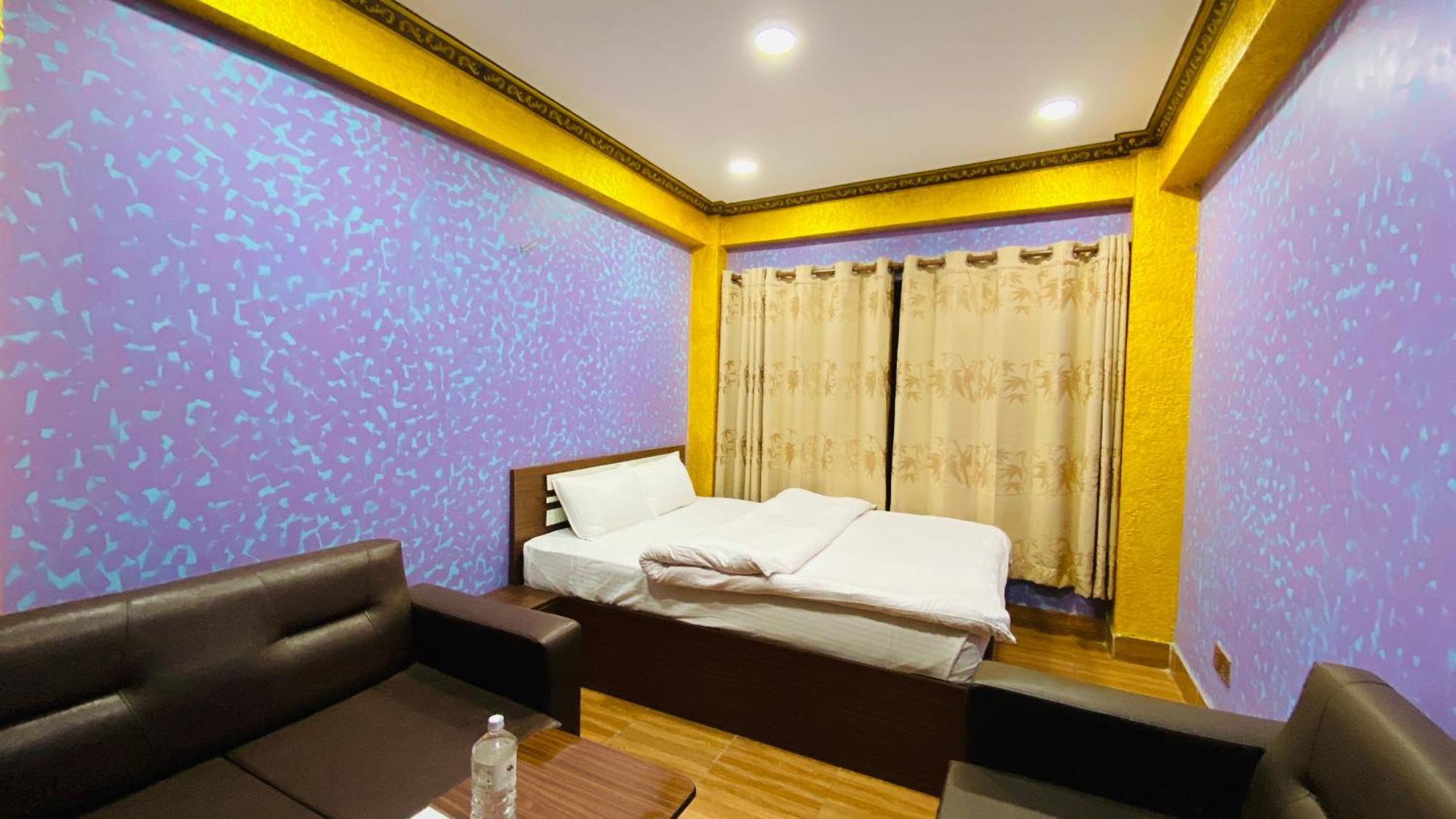 Sn Apartment *